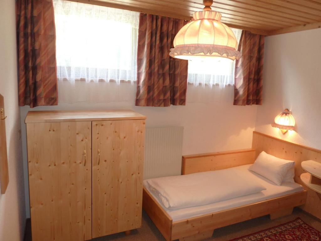 Pension Appartement Ambrosi Heiligenblut Rum bild